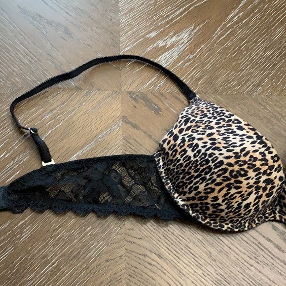 Victoria’s Secret very sexy lace w/animal print push-up bra - Picture 3 of 13